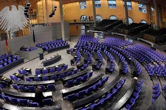 Aus dem Bundestag