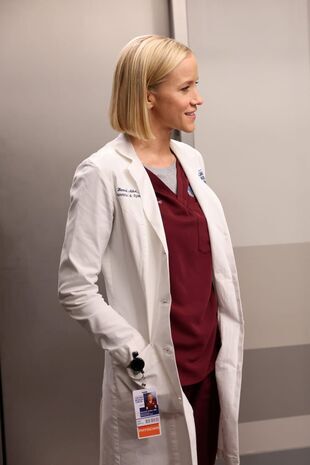 Camera de gardă Sezonul 8 Episodul 14