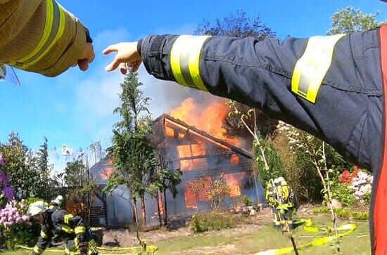 112: Feuerwehr im Einsatz