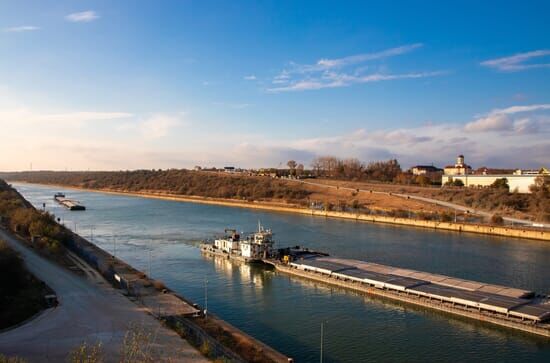 Re: Mit schwerer Fracht auf der Donau zum Schwarzen Meer