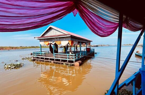 Kambodschas schwimmende Dörfer: Umzug am Tonle Sap