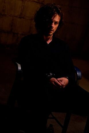 Minţi criminale Sezonul 14 Episodul 1