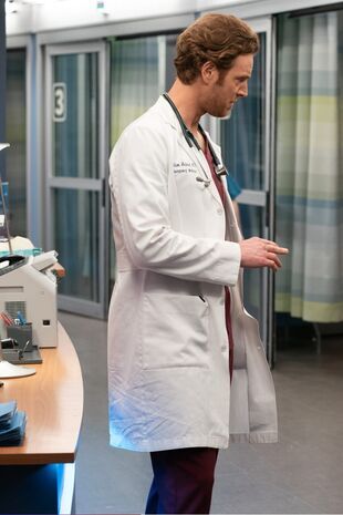 Camera de gardă Sezonul 8 Episodul 15