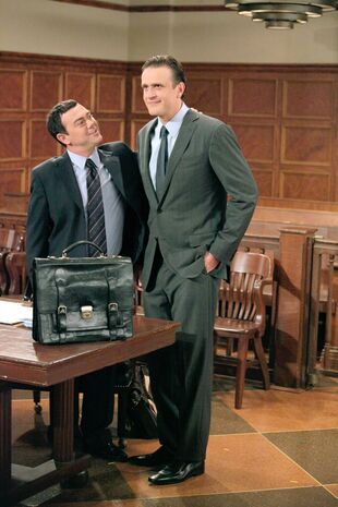 How I Met Your Mother - Twelve Horny Women