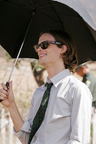 Minţi criminale - Identitate