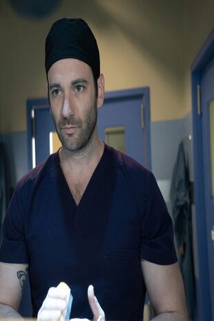 Camera de gardă Sezonul 1 Episodul 16