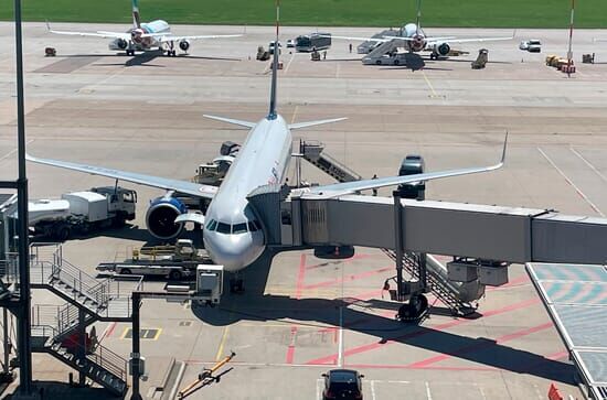 100 Jahre Flughafen in...