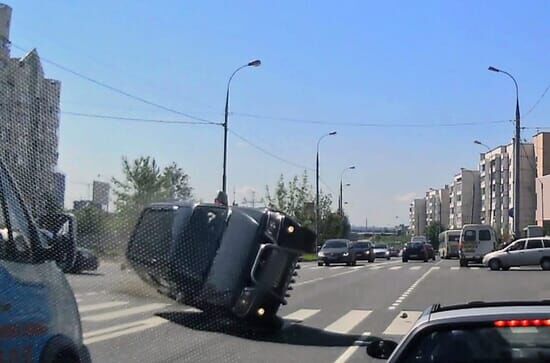 Dashcam – Die schlimmsten Autofahrer der Welt (1)