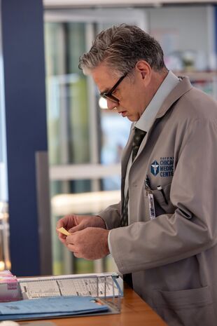 Camera de gardă Sezonul 11 Episodul 1