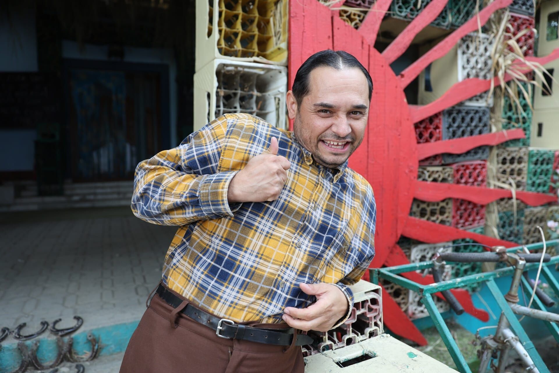 Las Fierbinţi Sezonul 1 Episodul 5