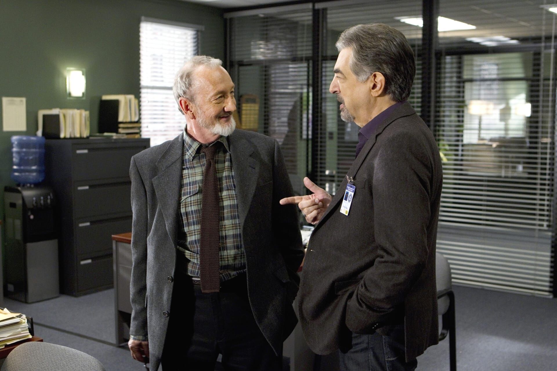 Minţi criminale Sezonul 7 Episodul 19