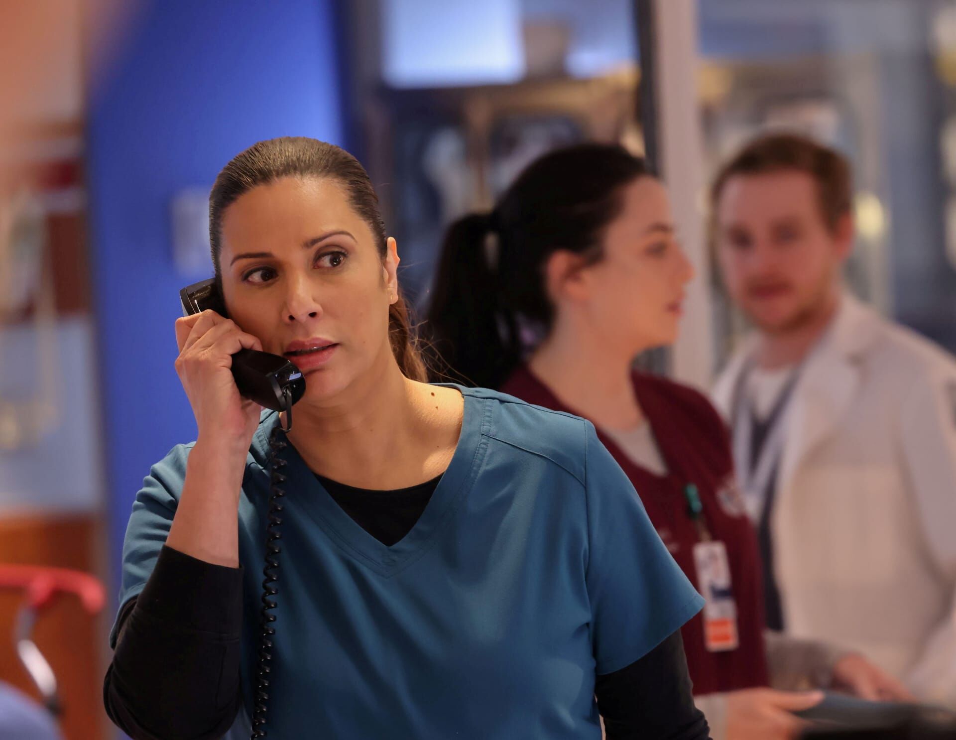 Camera de gardă Sezonul 10 Episodul 17