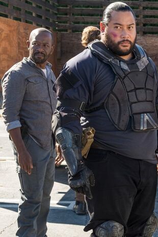 The Walking Dead: Invazia zombi Sezonul 7 Episodul 13