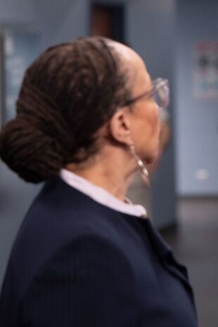 Camera de gardă Sezonul 6 Episodul 12