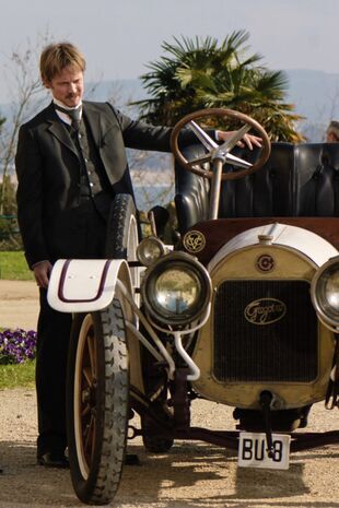 Grand Hôtel Saison 2 Épisode 1