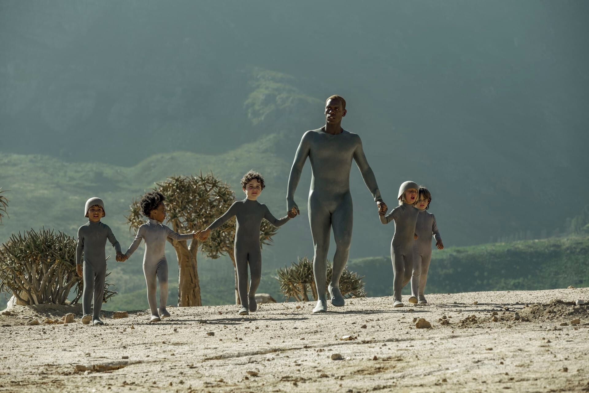 Crescuţi de lupi Sezonul 1 Episodul 1