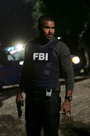 Minţi criminale Sezonul 2 Episodul 15