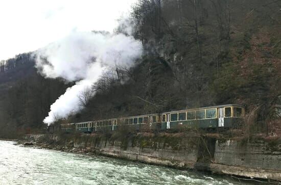 Die Waldbahn in der Karpatenschlucht