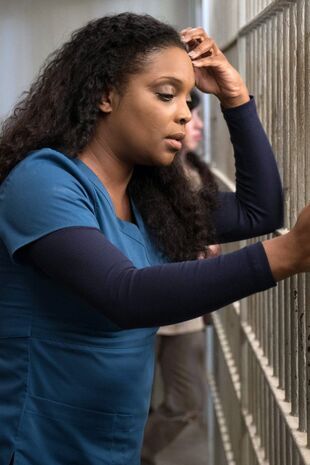 Camera de gardă Sezonul 1 Episodul 12