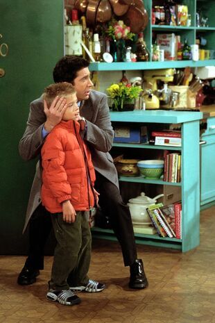 Friends Seizoen 8 Aflevering 12