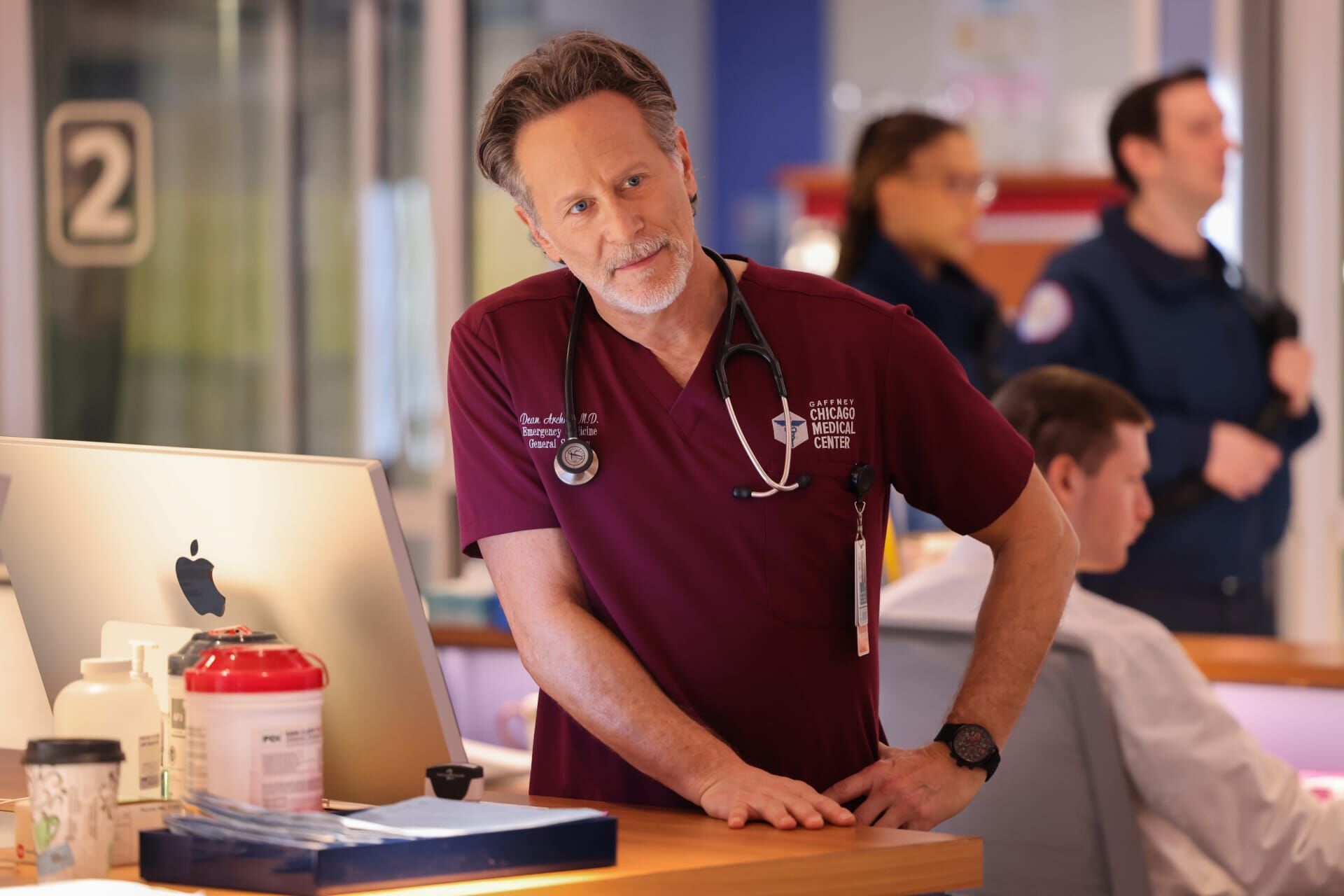 Camera de gardă Sezonul 10 Episodul 14