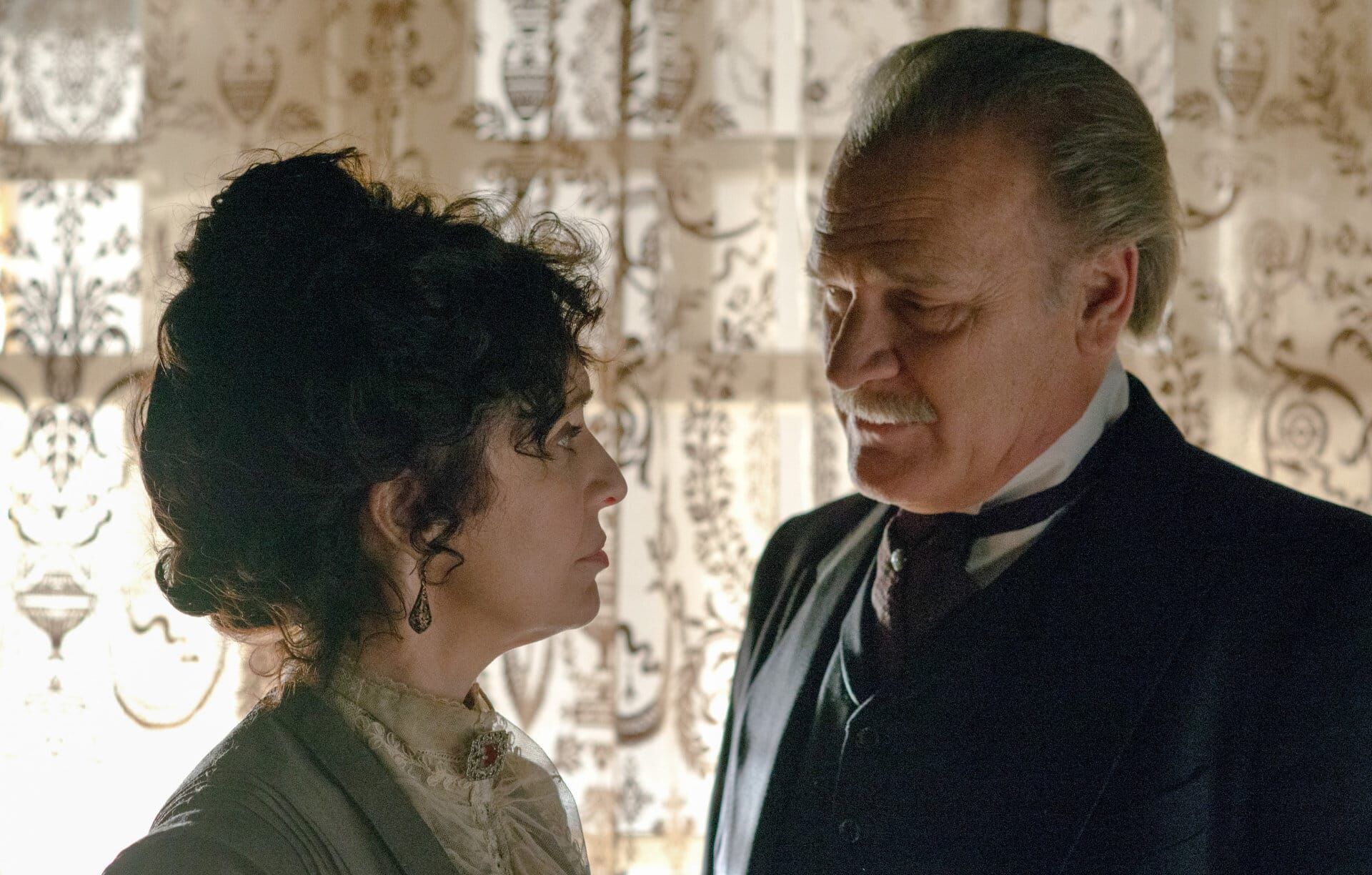 Grand Hôtel Saison 3 Épisode 16