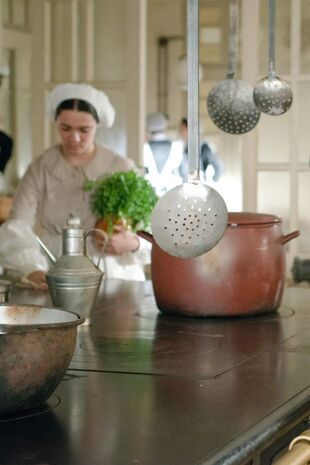 Grand Hôtel Saison 3 Épisode 19