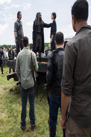 The Walking Dead: Invazia zombi - Îndurare