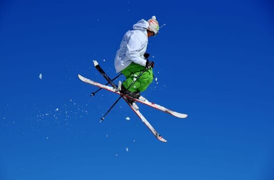 Ski freestyle : Coupe du...