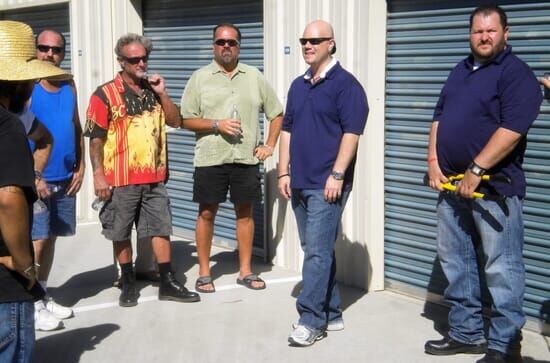 Storage Hunters