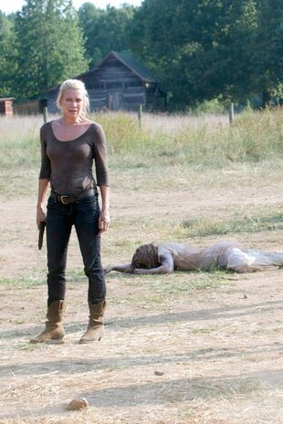 The Walking Dead: Invazia zombi Sezonul 2 Episodul 7