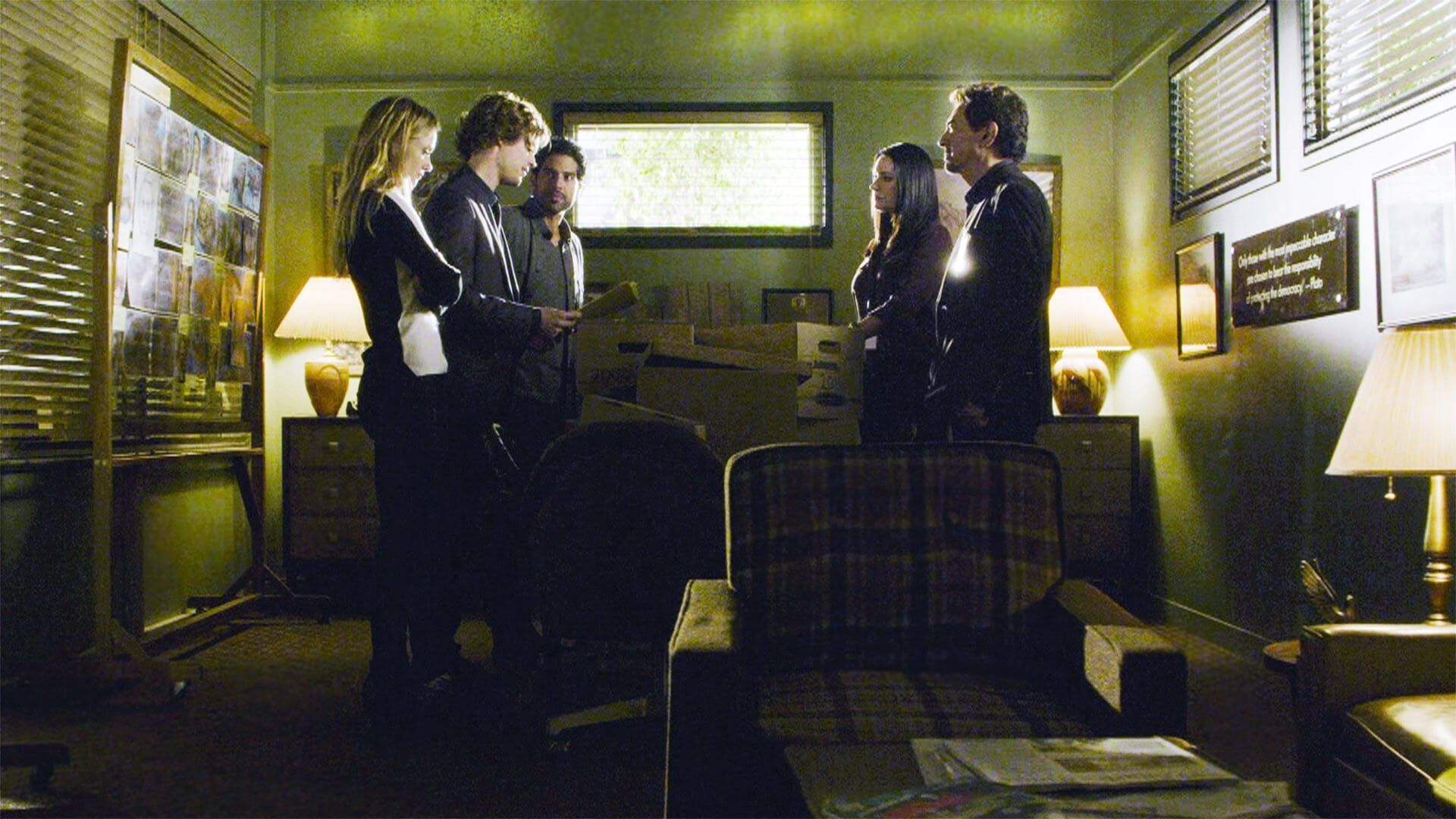 Minţi criminale Sezonul 12 Episodul 8