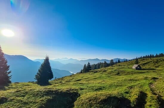 Von Hütte zu Hütte am karnischen Kamm