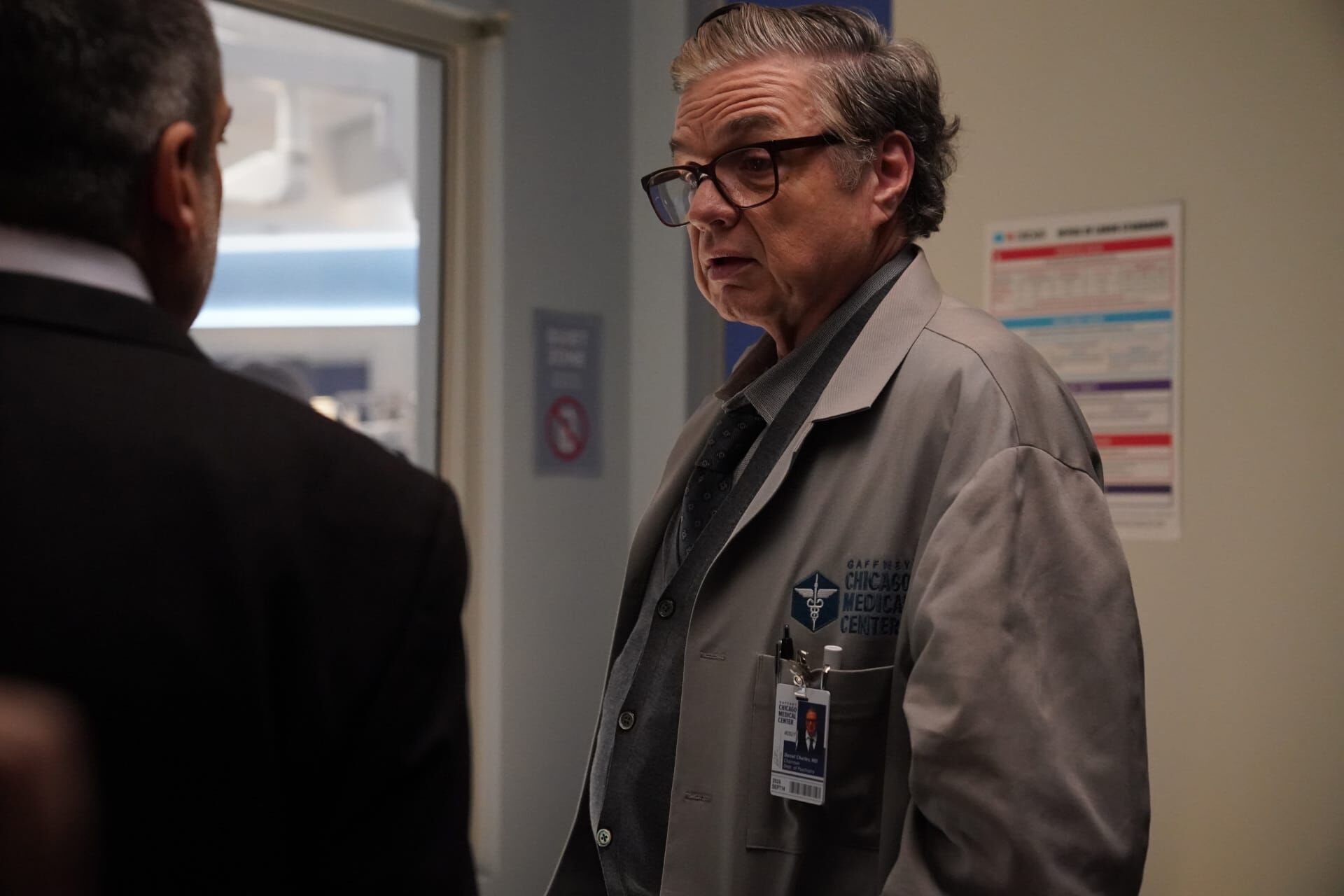 Camera de gardă Sezonul 10 Episodul 9