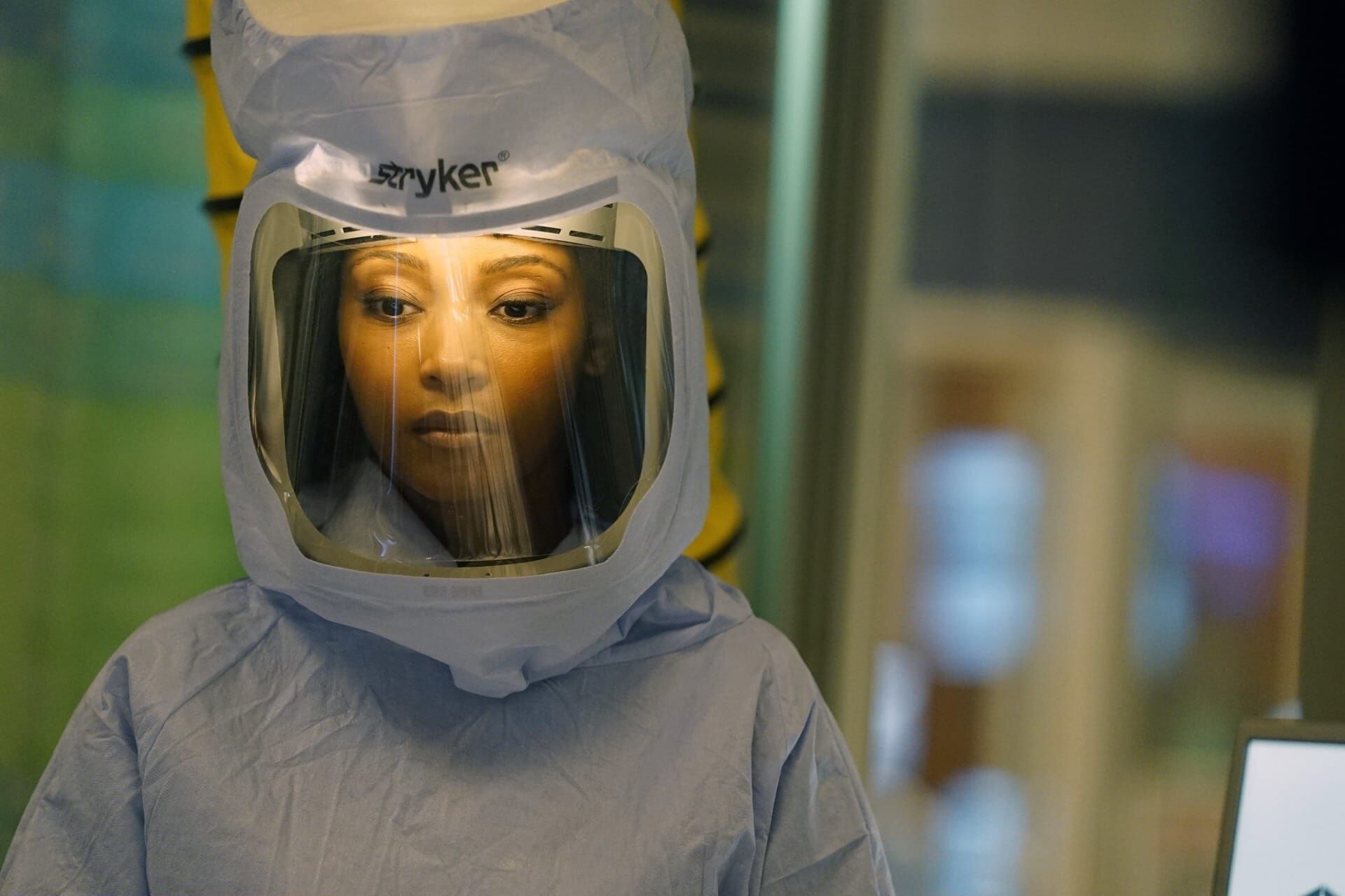 Camera de gardă Sezonul 6 Episodul 1