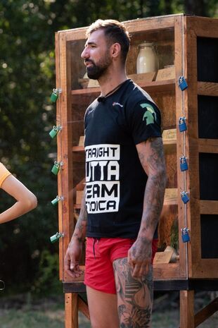 Ferma. Orăşeni vs Săteni Sezonul 4 Episodul 1