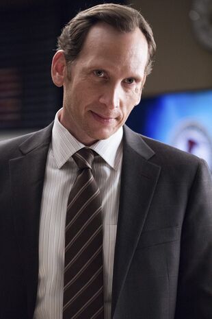 Miliarde Sezonul 1 Episodul 4