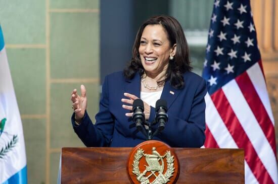 Kamala Harris, une...